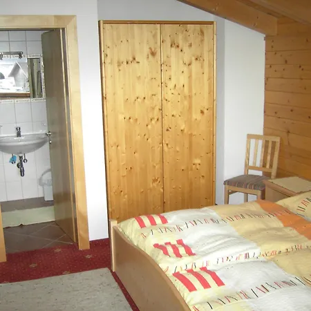 Pensionat Gastehaus Sonnweber 3*